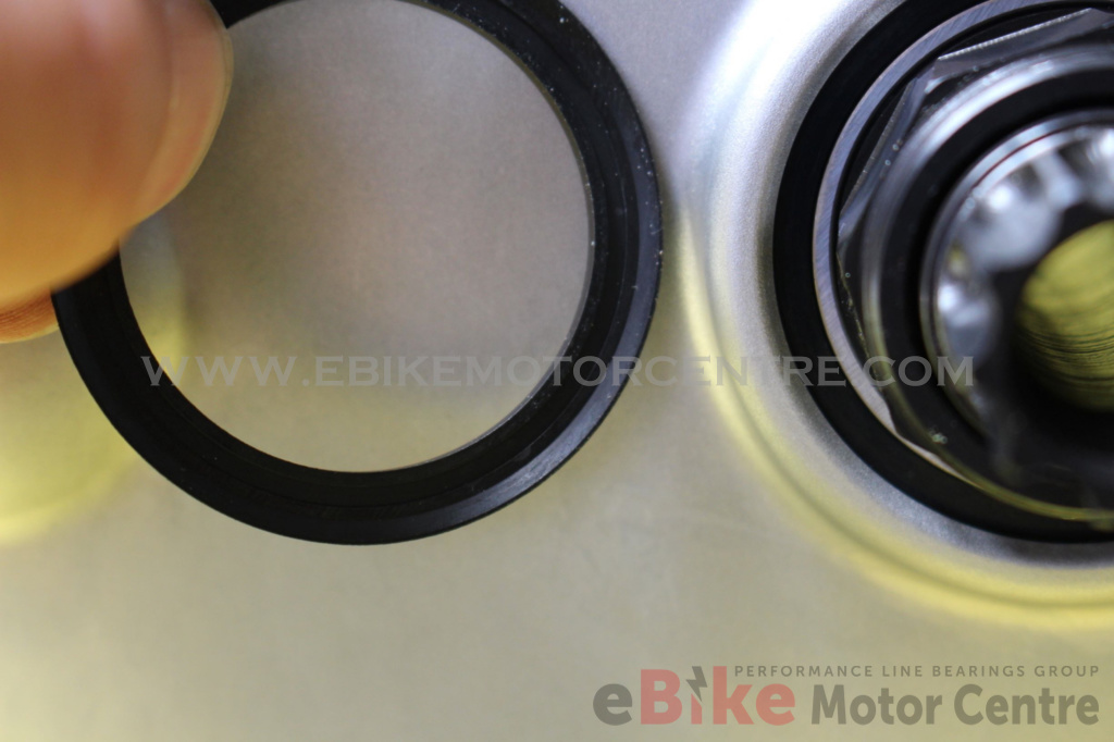 Bearing seal fits all Brose motors. Part No PLB20145